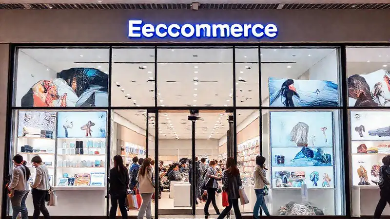 Una tienda online atractiva vende productos felices